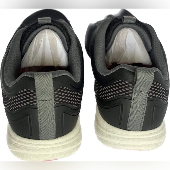 *NEW* VIONIC Women’s Agile Reign Athletic Sneakers- Black, 6.5 - Picture 4 of 6